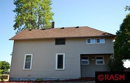 2nd image of 101 N 1st St