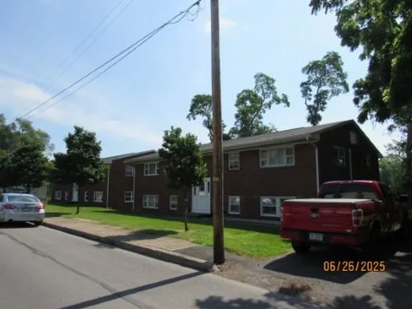 353 S Market St #1, Selinsgrove, PA 17870