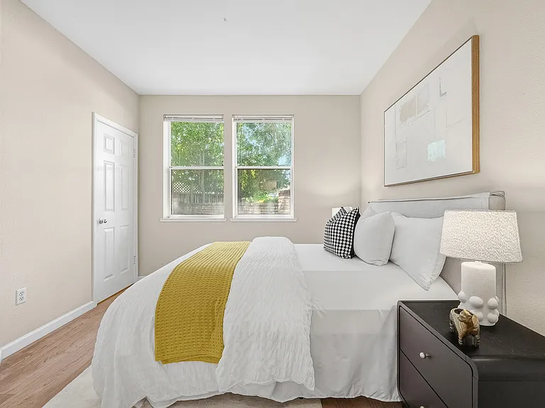 902 Sunrose Ter #104 — Photo 18