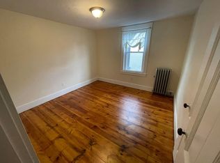 99 Jenness St, Lowell, MA 01851