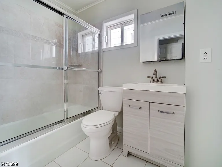 60 Montague Pl #2 — Photo 13