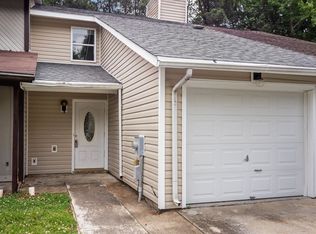 24 S Onsville Pl, Jacksonville, NC 28546