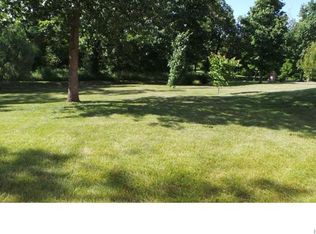 22798 Fall River Ln, Lebanon, MO 65536