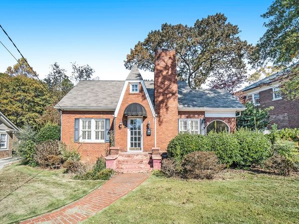605 Clairemont Ave