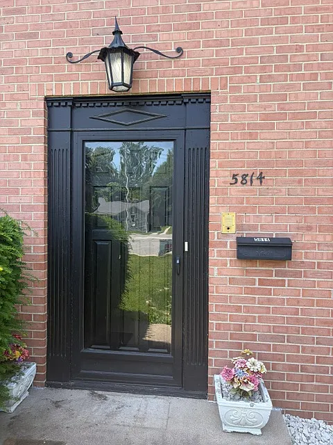 2 bed, 900 sqft, $1,500 — Photo 2