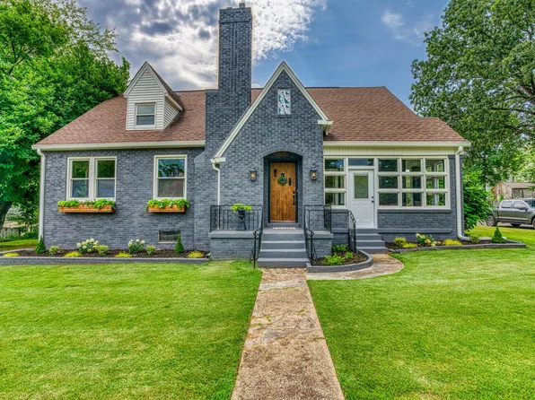 1211 N Nashville Ave, Sheffield, AL 35660