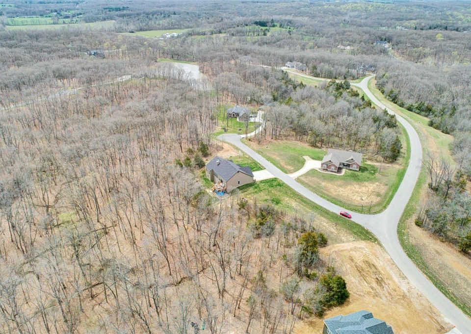 2nd image of 42 Persimmon Bend Ct