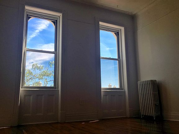 5th image of 758 Nostrand Ave #3A
