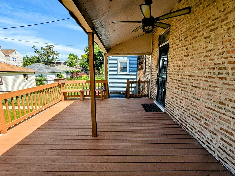 834 N Kolin Ave — Photo 29
