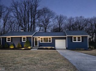 3 Frank Richardson Rd, Robbinsville, NJ 08691