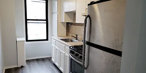 Rented by MCR Realty