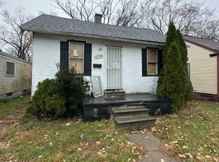 19751 Oakfield St, Detroit, MI 48235