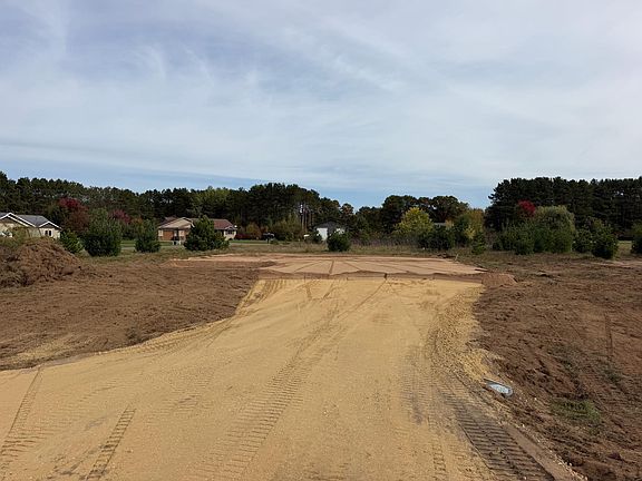 2nd image of N8270 574th St