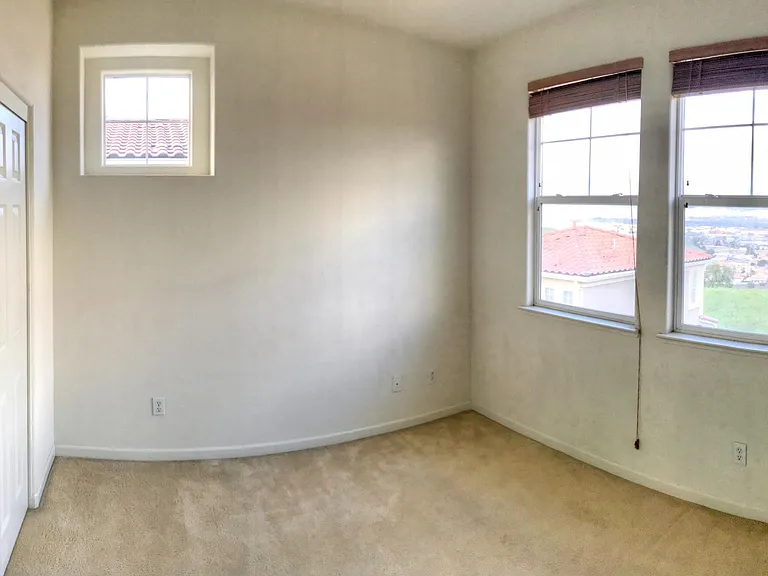 3rd bedroom (3rd Floor)