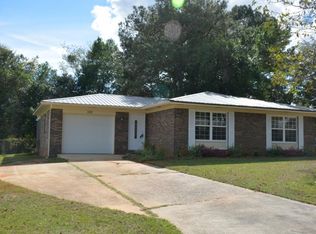 102 Yellowleaf Dr, Enterprise, AL 36330