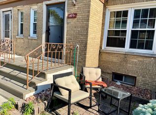 1405 N Harlem Ave APT B, Oak Park, IL 60302