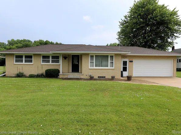 2642 22nd St, Bay City, MI 48708