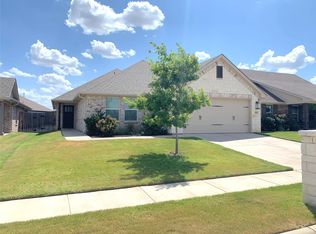 303 Jacinth Ln, Granbury, TX 76049