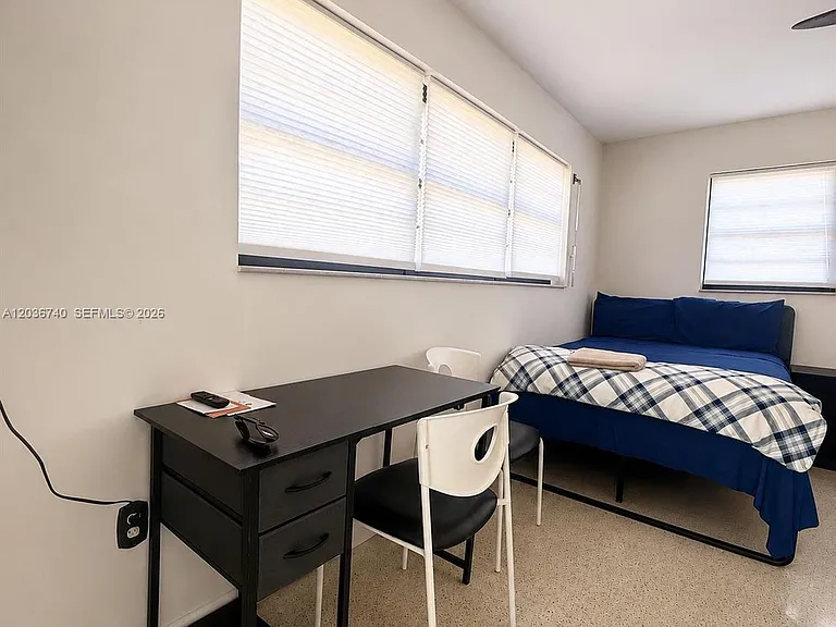 3202 Pierce St — Photo 4