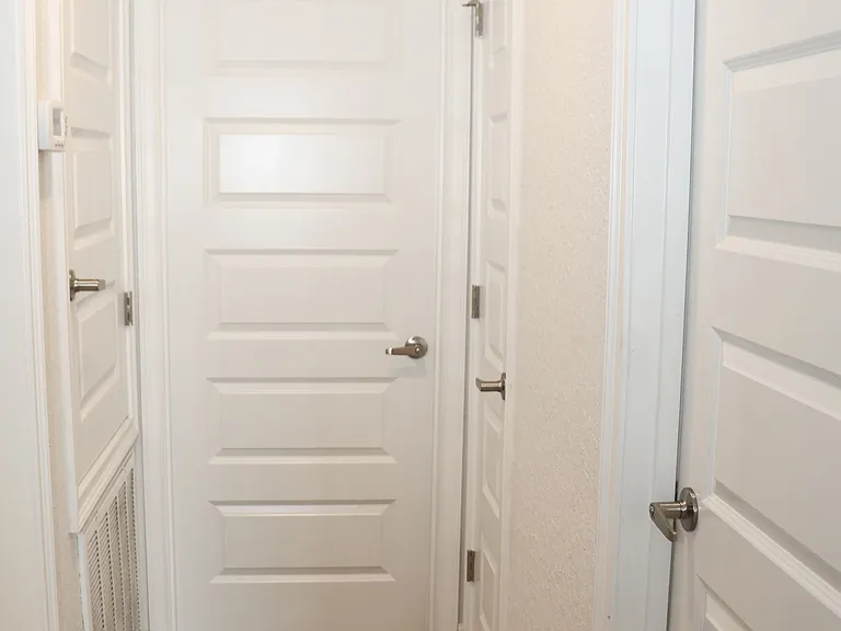 16876 SW 20th Court Rd — Photo 35