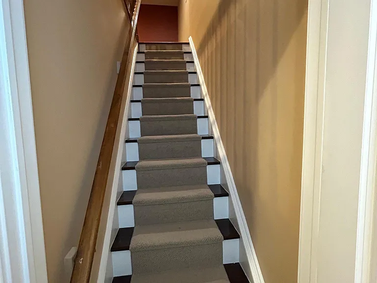 1423 Kathleen Ct — Photo 31