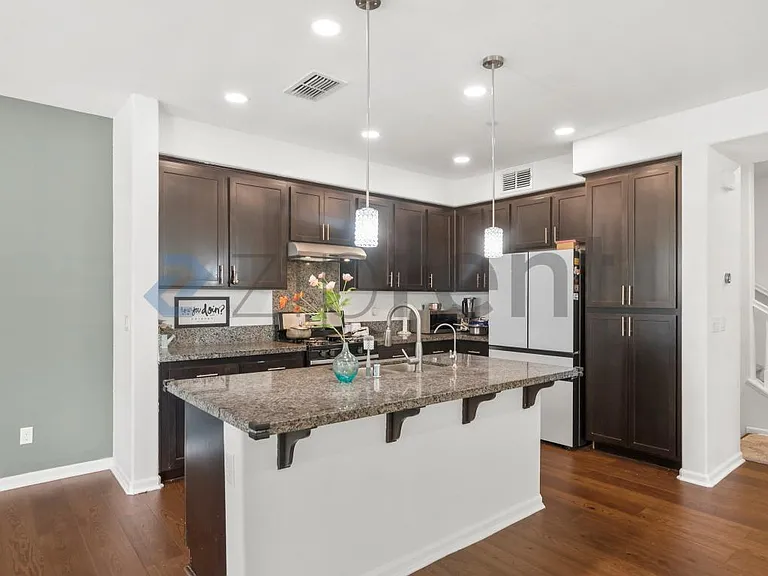 1529 Coyote Creek Way #1529 — Photo 13