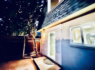 2010 W Middlefield Rd #2110-A, Mountain View, CA 94043