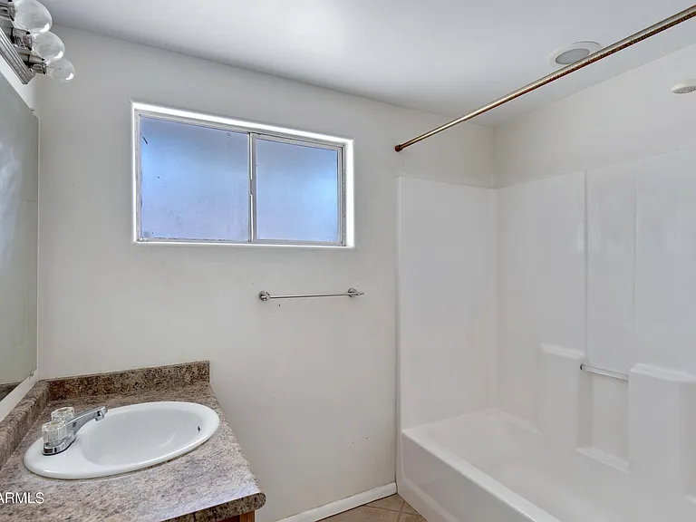 2021 S Granada Dr #10 — Photo 16