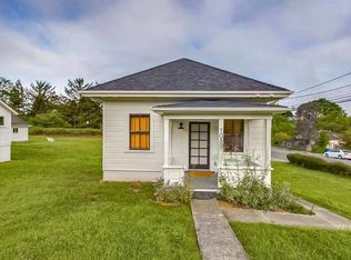 1089 A St, Arcata, CA 95521