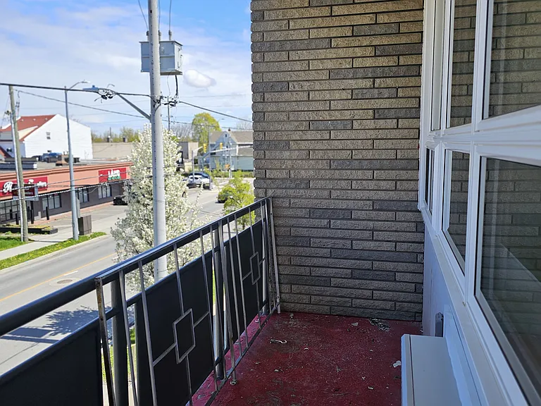 140 Church St — Photo 23
