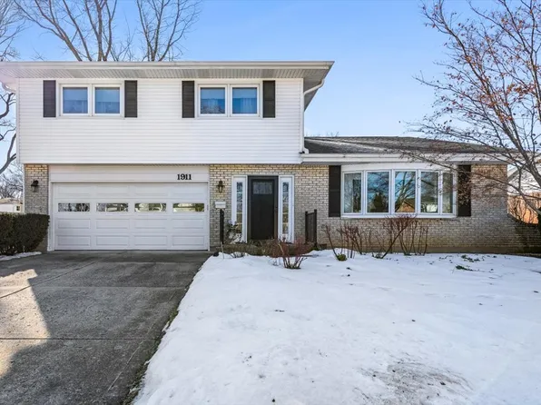 (undisclosed Address), Arlington Heights, IL 60004