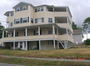 54 Lexington Ave APT 31, Gloucester, MA 01930