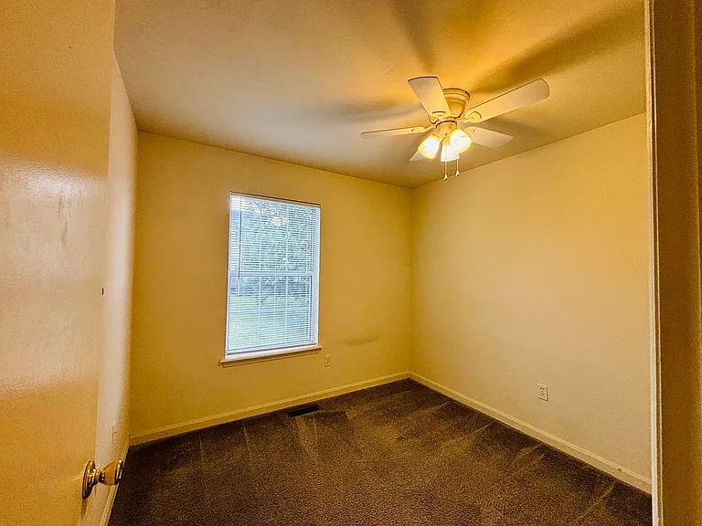 1417 Jennifer Dr — Photo 19