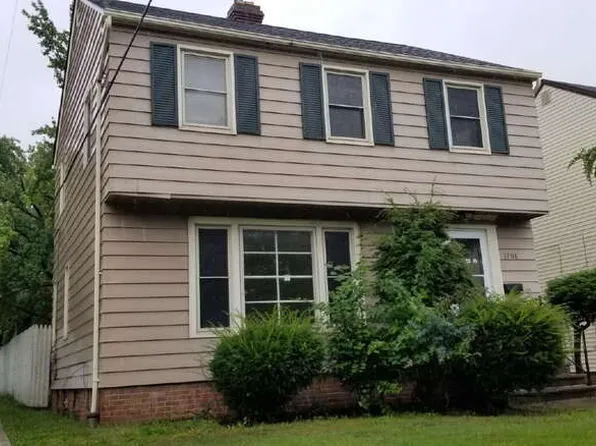 3708 Monticello Blvd, Cleveland Heights, OH 44121