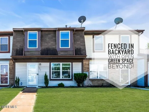 300 Greenwood Loop Road #300, Brick, NJ 08724