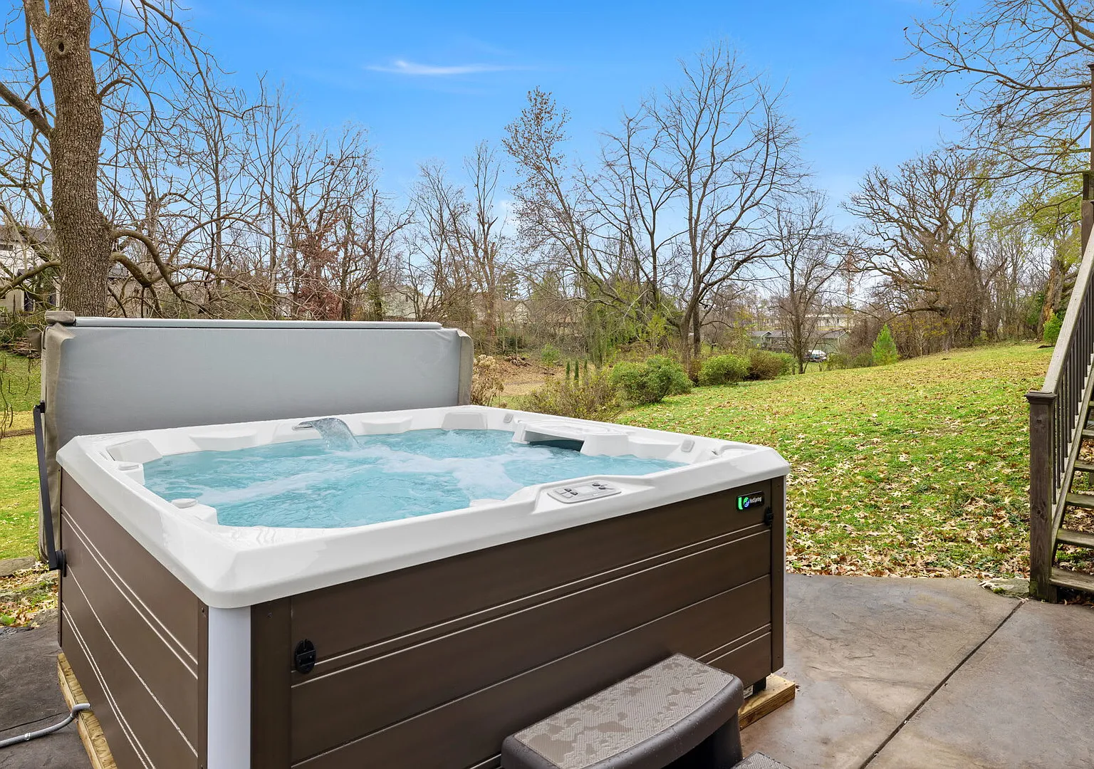 Valley House-Walk to Downtown-Outdoor Oasis-HotTub — Photo 3