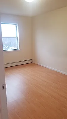 Rented by Apple Realty Group Corp | media 6