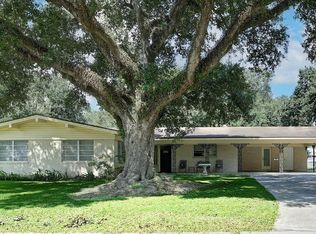 813 Vicnaire St, New Iberia, LA 70563