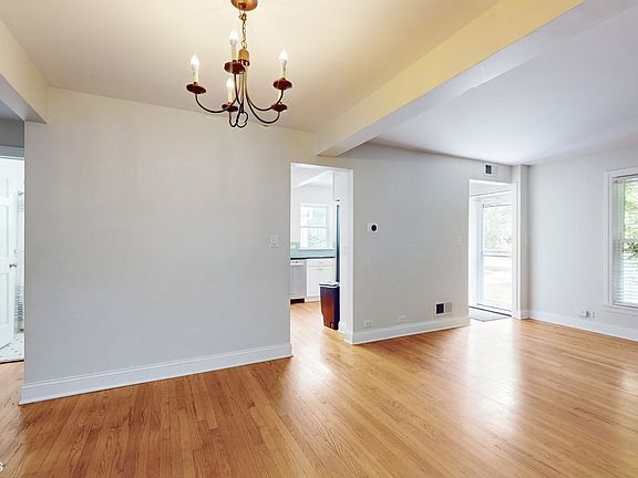 5th image of 1824 N 74th Ave