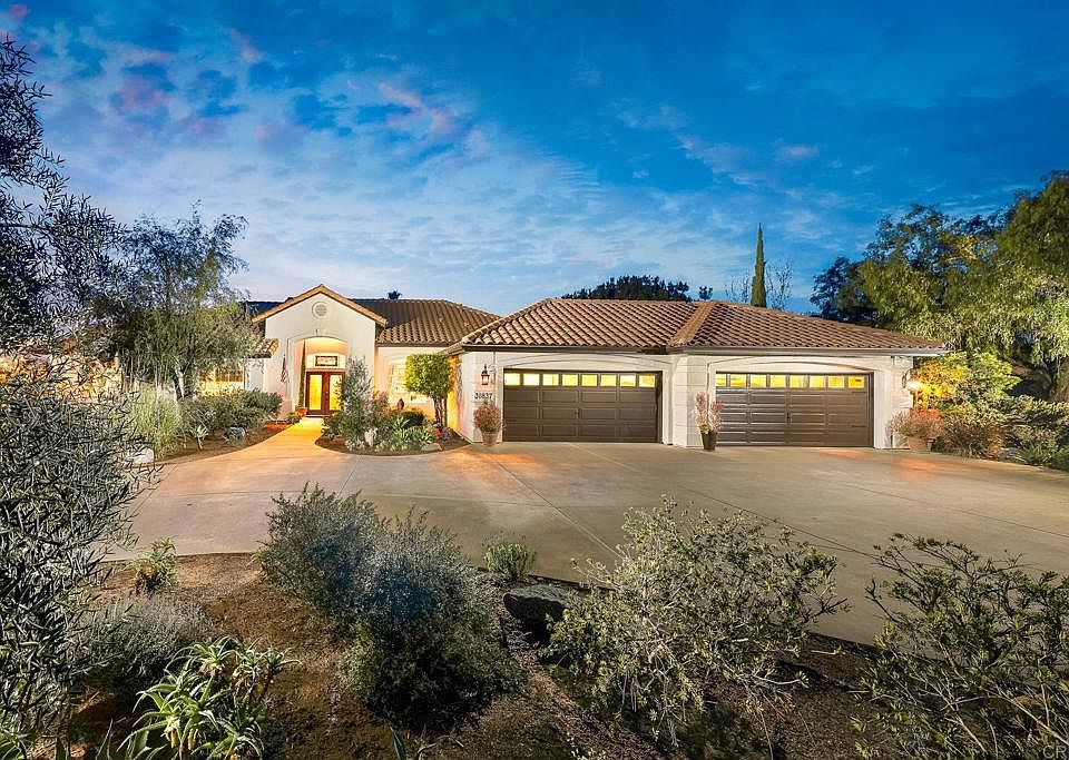1st image of 30837 Palomar Vista Dr