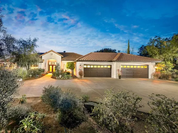 30837 Palomar Vista Dr, Valley Center, CA 92082