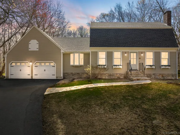 48 Forsyth Road, Montville, CT 06370
