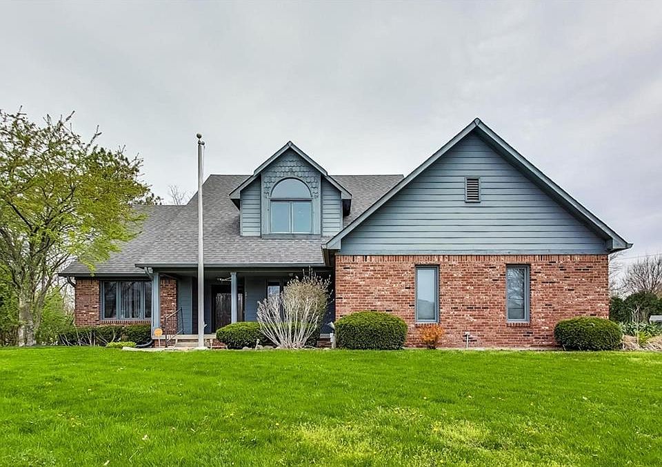 1st image of 9926 Warren Cir