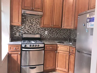 Rented by Peter Ashe