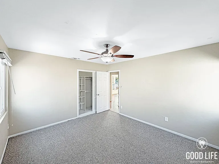 4034 Aragon Dr — Photo 11