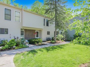 192 Locust Hill Rd, Shelburne, VT 05482