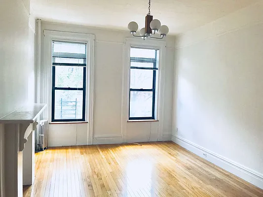 Rented by In Haus LLC | media 21