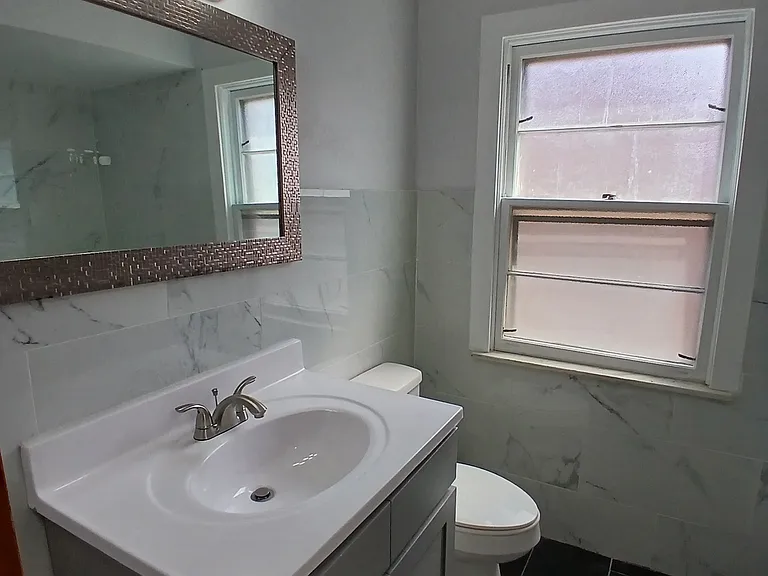 3740 Washington Blvd #2 — Photo 5