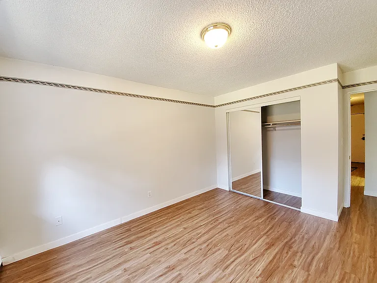 1115 4th Ave #103 — Photo 4