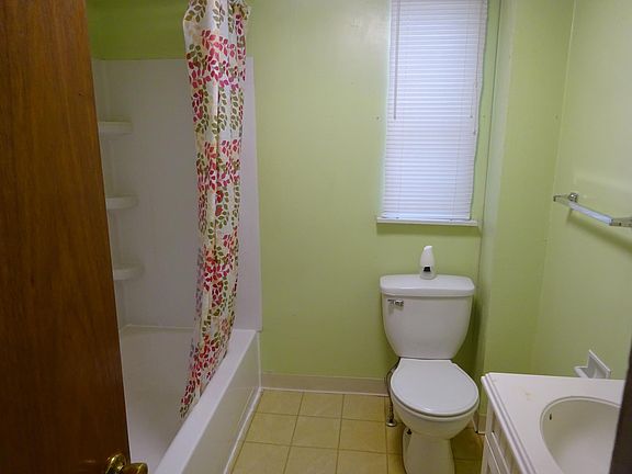Bathroom, second floor